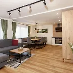 Stoegergut By Schladming-Appartements